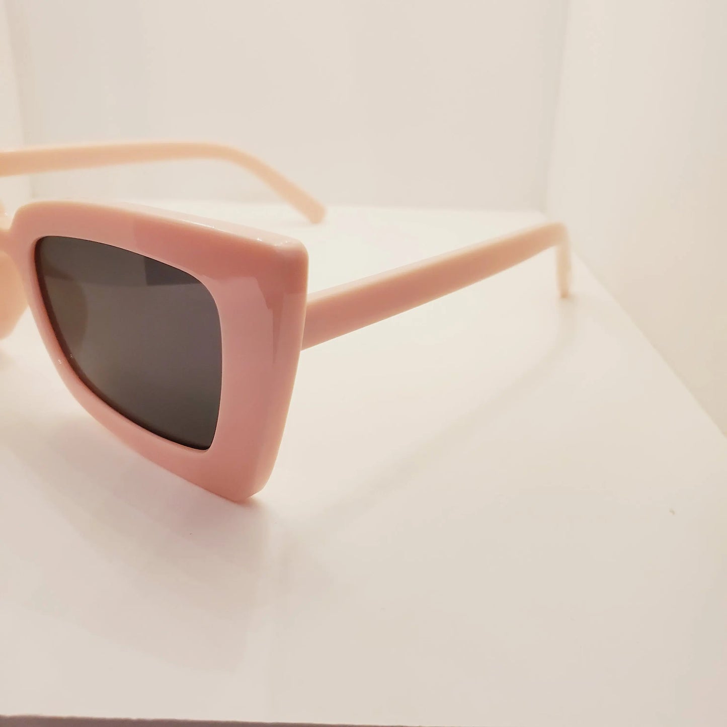 Fancy Frames shadezla